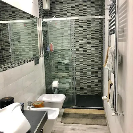 Allegra's House Vaticano Apartament *